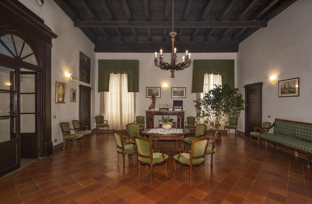 Hotel Casa Diocesana Di Lucca Eksteriør billede