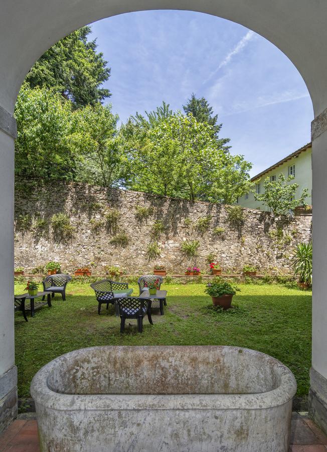 Hotel Casa Diocesana Di Lucca Eksteriør billede